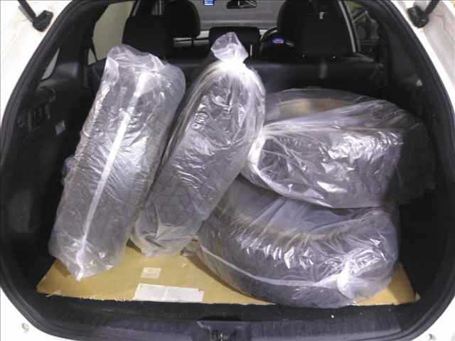 TOYOTA COROLLA FIELDER 2018