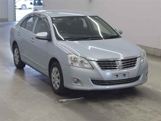 TOYOTA PREMIO 2014