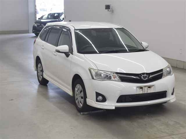 TOYOTA COROLLA FIELDER 2013