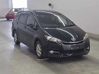 TOYOTA WISH 2014