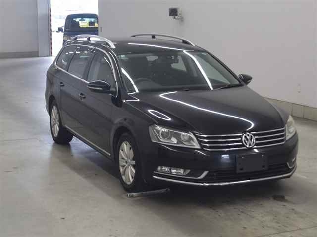 VOLKSWAGEN PASSAT VARIANT 2014