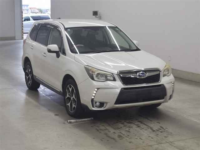 SUBARU FORESTER 2013
