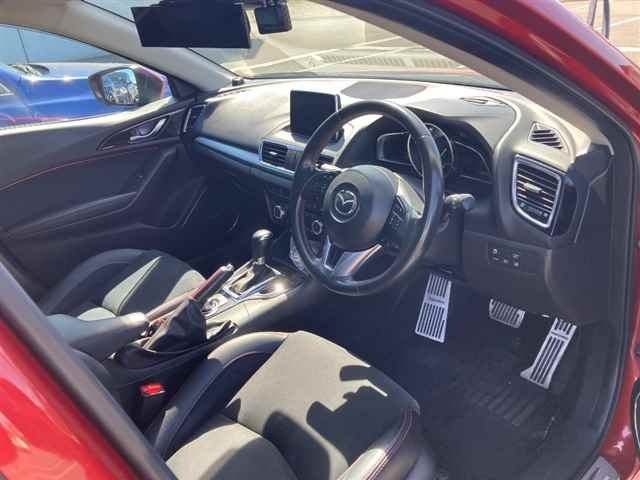 MAZDA AXELA 2015