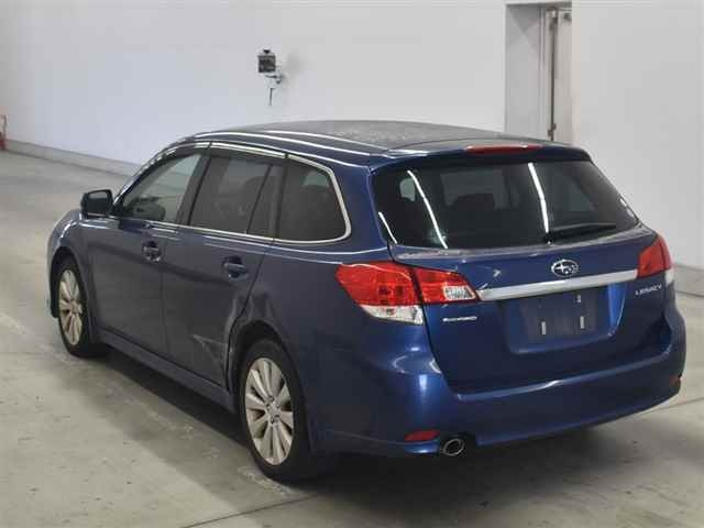 SUBARU LEGACY 2010
