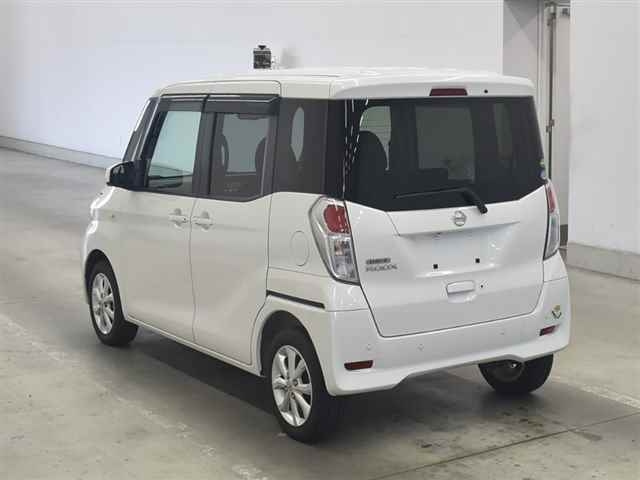 NISSAN DAYZ ROOX 2018