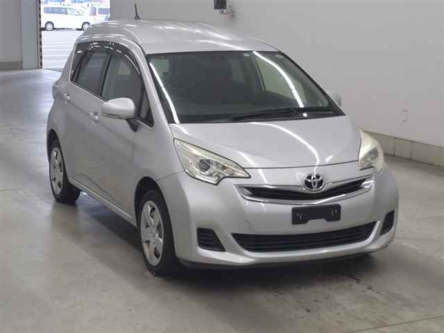 TOYOTA RACTIS 2014