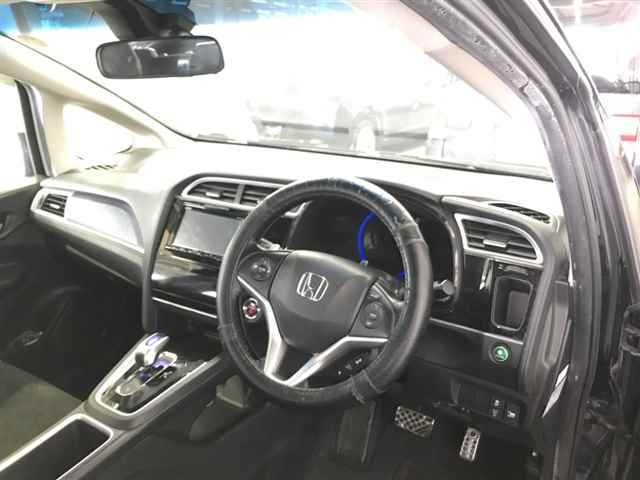 HONDA SHUTTLE 2016