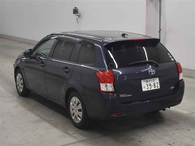 TOYOTA COROLLA FIELDER 2013