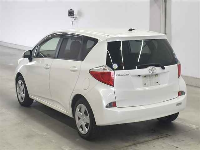 TOYOTA RACTIS 2013