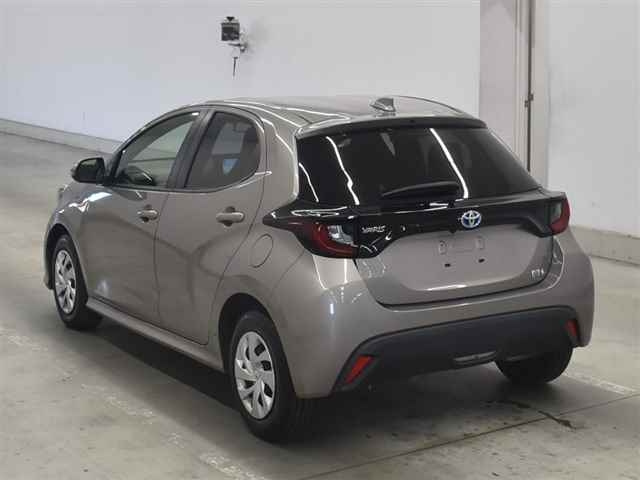 TOYOTA YARIS 2021