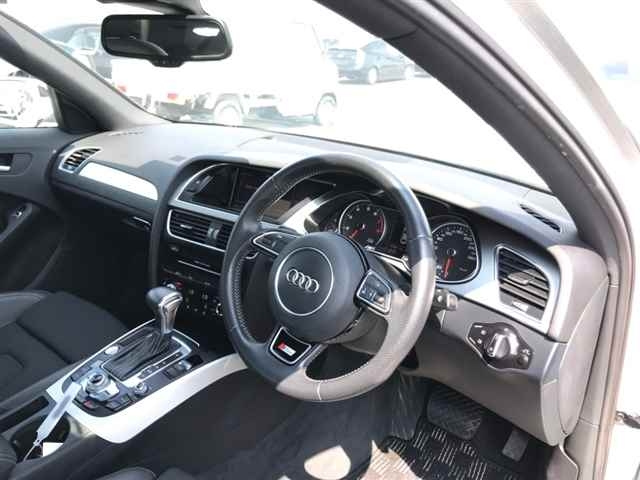 AUDI A4 2014
