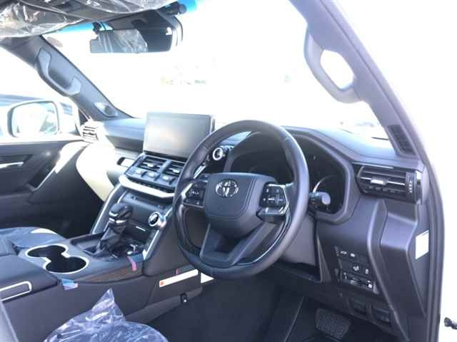 TOYOTA LAND CRUISER 2022