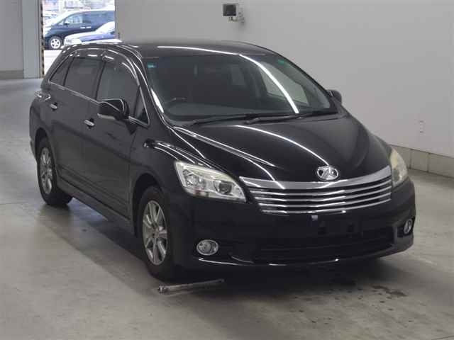 TOYOTA MARK X ZIO 2011