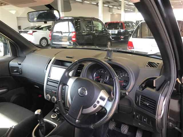 NISSAN X-TRAIL 2010