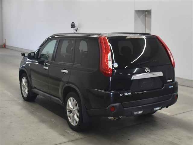 NISSAN X-TRAIL 2010