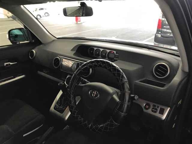 TOYOTA COROLLA RUMION 2010