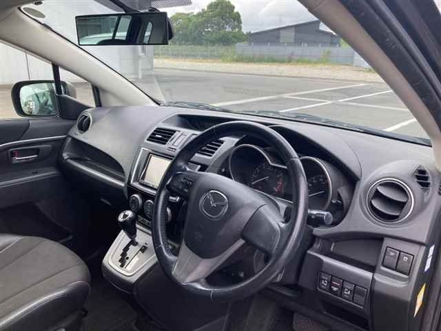 MAZDA PREMACY 2013