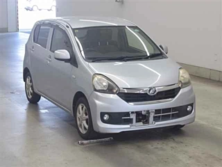 DAIHATSU MIRA E S 2014