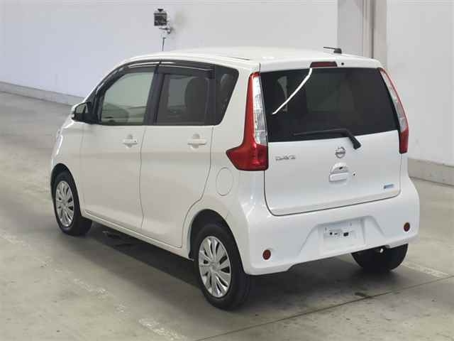 NISSAN DAYZ 2014