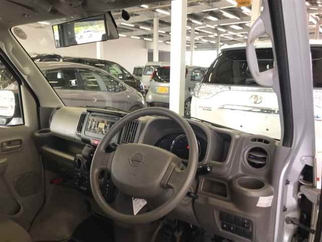 NISSAN CLIPPER VAN 2017