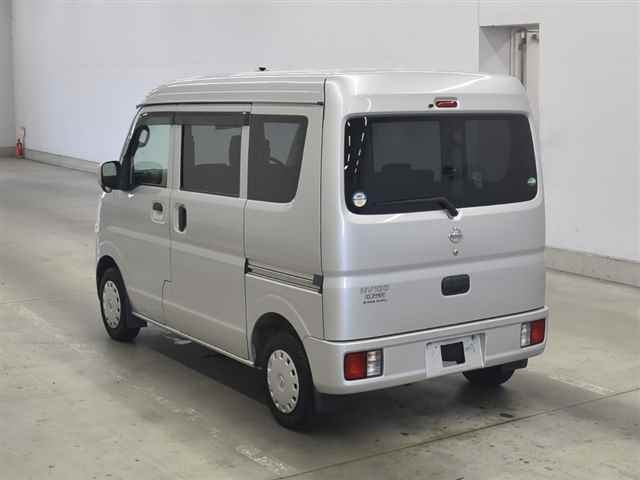 NISSAN CLIPPER VAN 2017