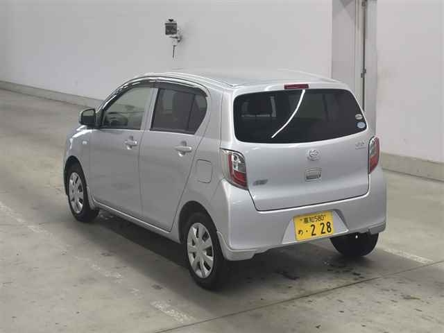 DAIHATSU MIRA E S 2012