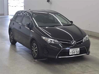TOYOTA AURIS 2013