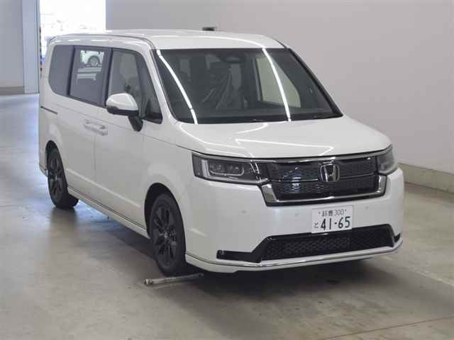 HONDA STEP WAGON 2025