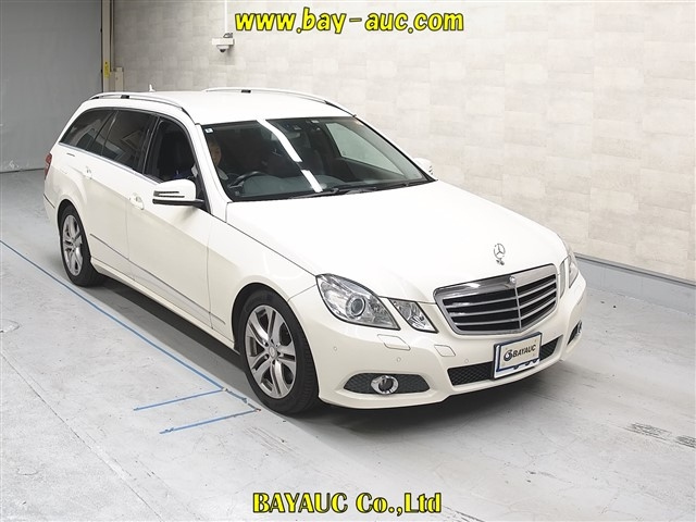 MERCEDES BENZ E CLASS WAGON 2010