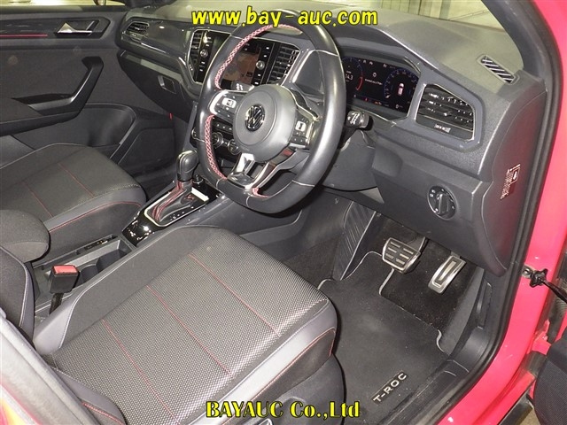 VOLKSWAGEN T-ROC 2020