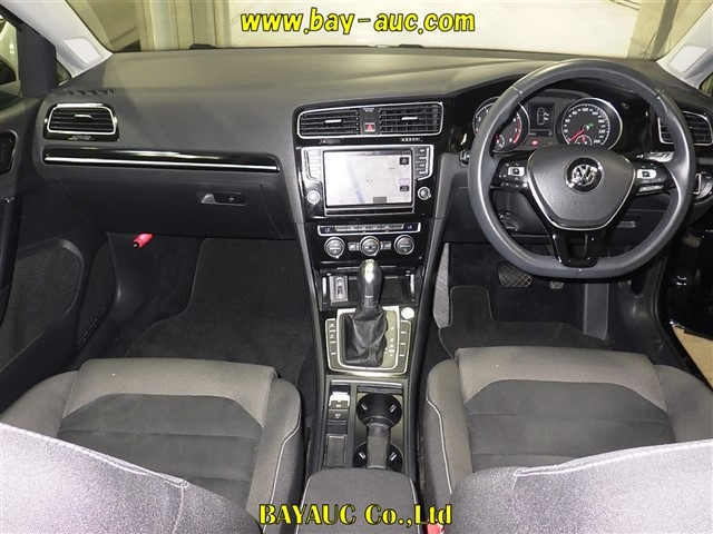 VOLKSWAGEN GOLF 2014