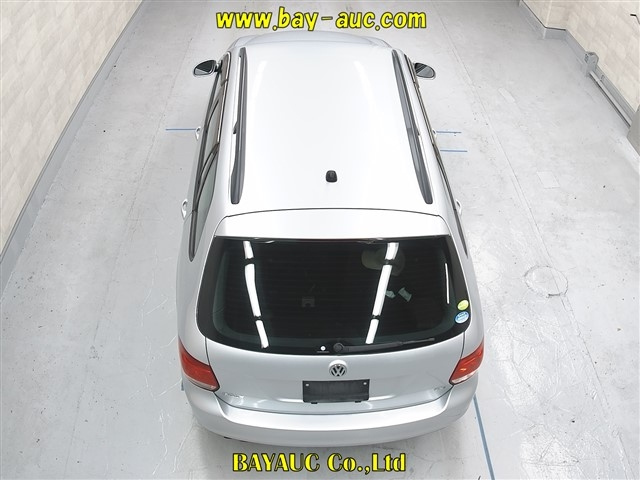 VOLKSWAGEN GOLF VARIANT 2010