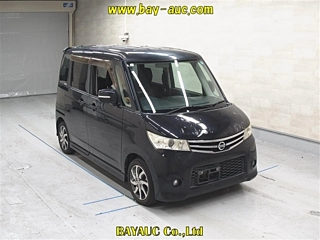 NISSAN ROOX 2013