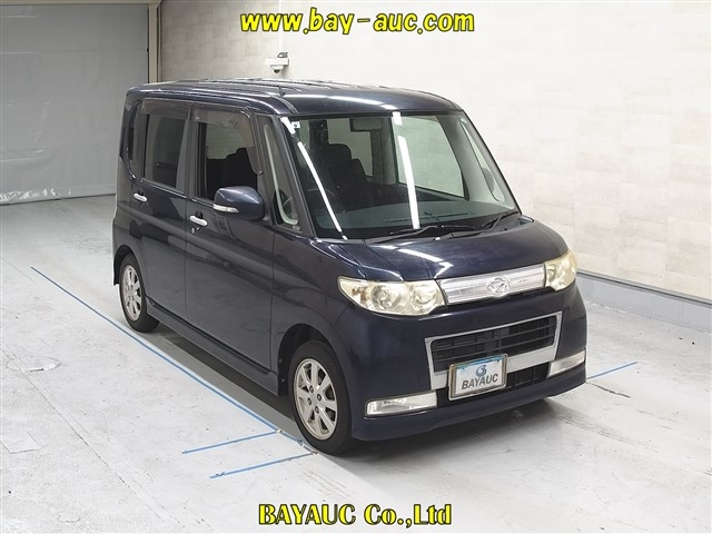 DAIHATSU TANTO 2009