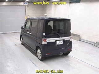 DAIHATSU TANTO 2009