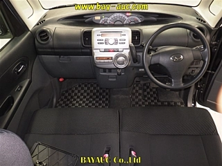 DAIHATSU TANTO 2009