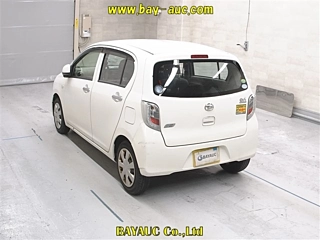 DAIHATSU MIRA E S 2015