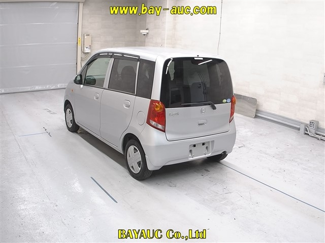 HONDA LIFE 2010