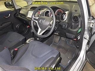 HONDA FIT 2010
