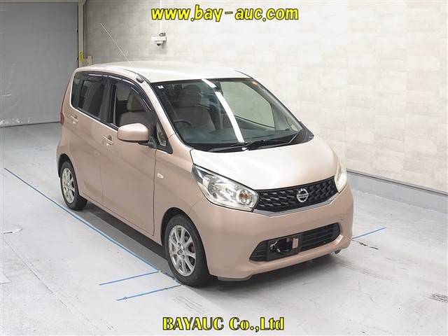 NISSAN DAYZ 2014