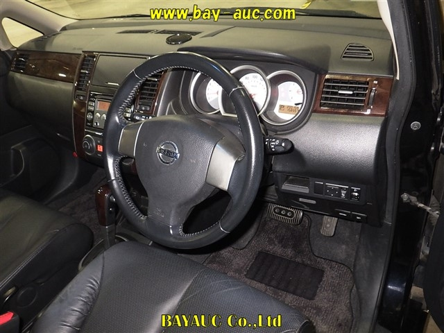 NISSAN TIIDA 2008
