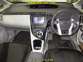 TOYOTA PRIUS 2010