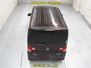 DAIHATSU TANTO 2012