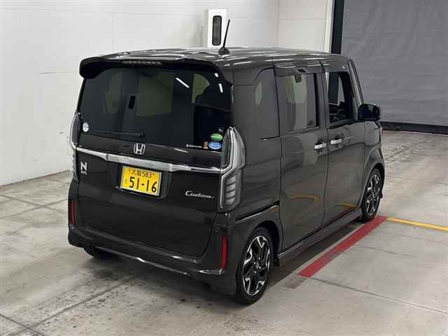 HONDA N BOX 2017