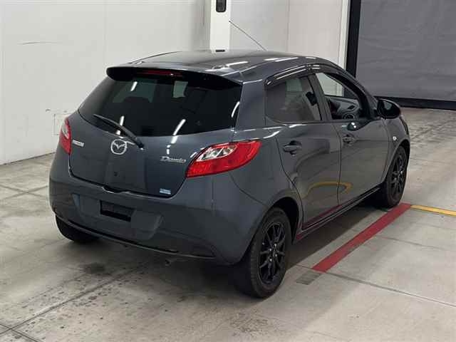 MAZDA DEMIO 2012