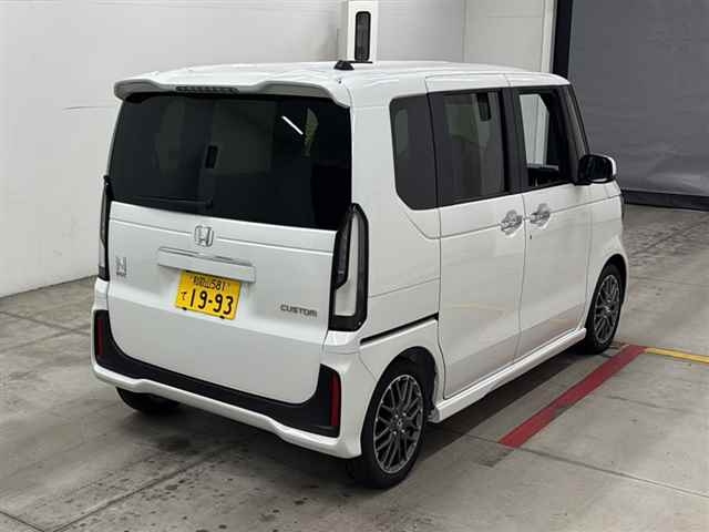 HONDA N BOX 2024