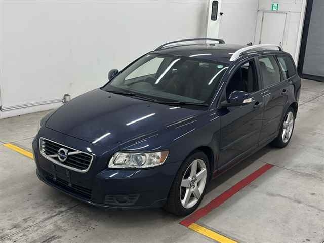VOLVO V50 2012