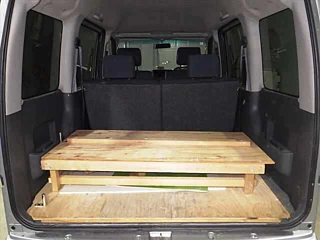 DAIHATSU HIJET VAN 2011