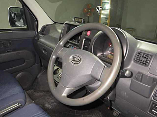 DAIHATSU HIJET VAN 2011