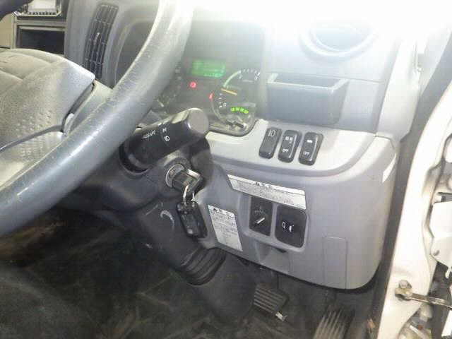 MITSUBISHI CANTER 2015